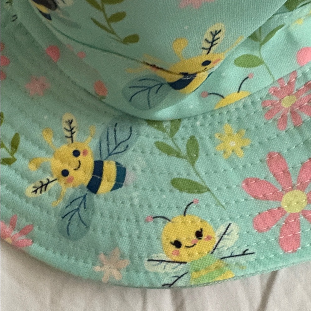 Enodtter Girl’s Bee & Flowers  Bucket Hat NIP - Picture 5 of 11
